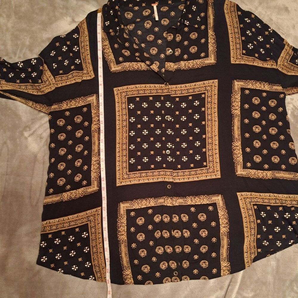 New Free People, Little Secrets Button Down Shirt in Black Combo Sz Large - Picture 5 of 11